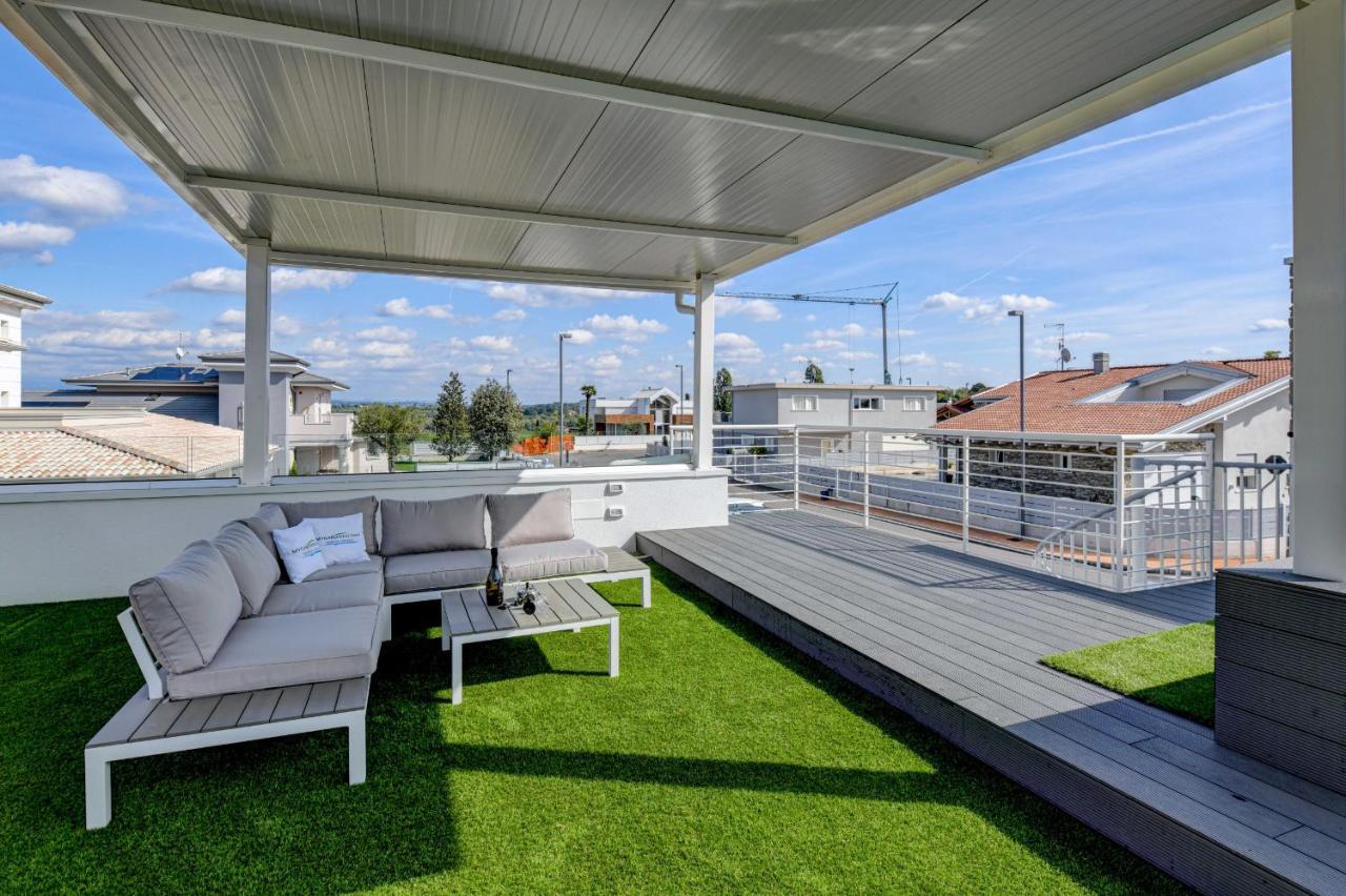 Villette Dolci Luxury Homes بسكييرا ديل غاردا المظهر الخارجي الصورة