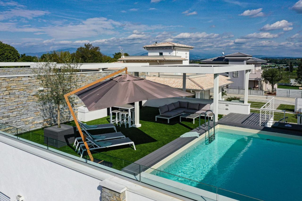 Villette Dolci Luxury Homes بسكييرا ديل غاردا المظهر الخارجي الصورة