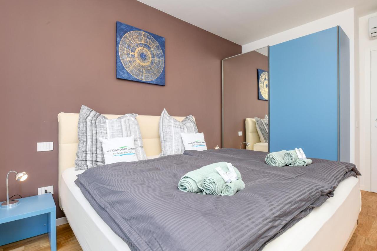 Villette Dolci Luxury Homes بسكييرا ديل غاردا المظهر الخارجي الصورة