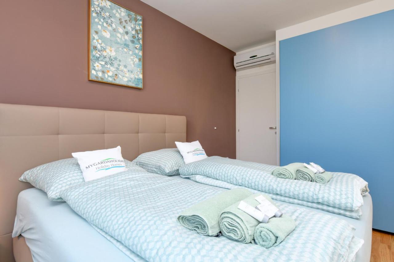 Villette Dolci Luxury Homes بسكييرا ديل غاردا المظهر الخارجي الصورة