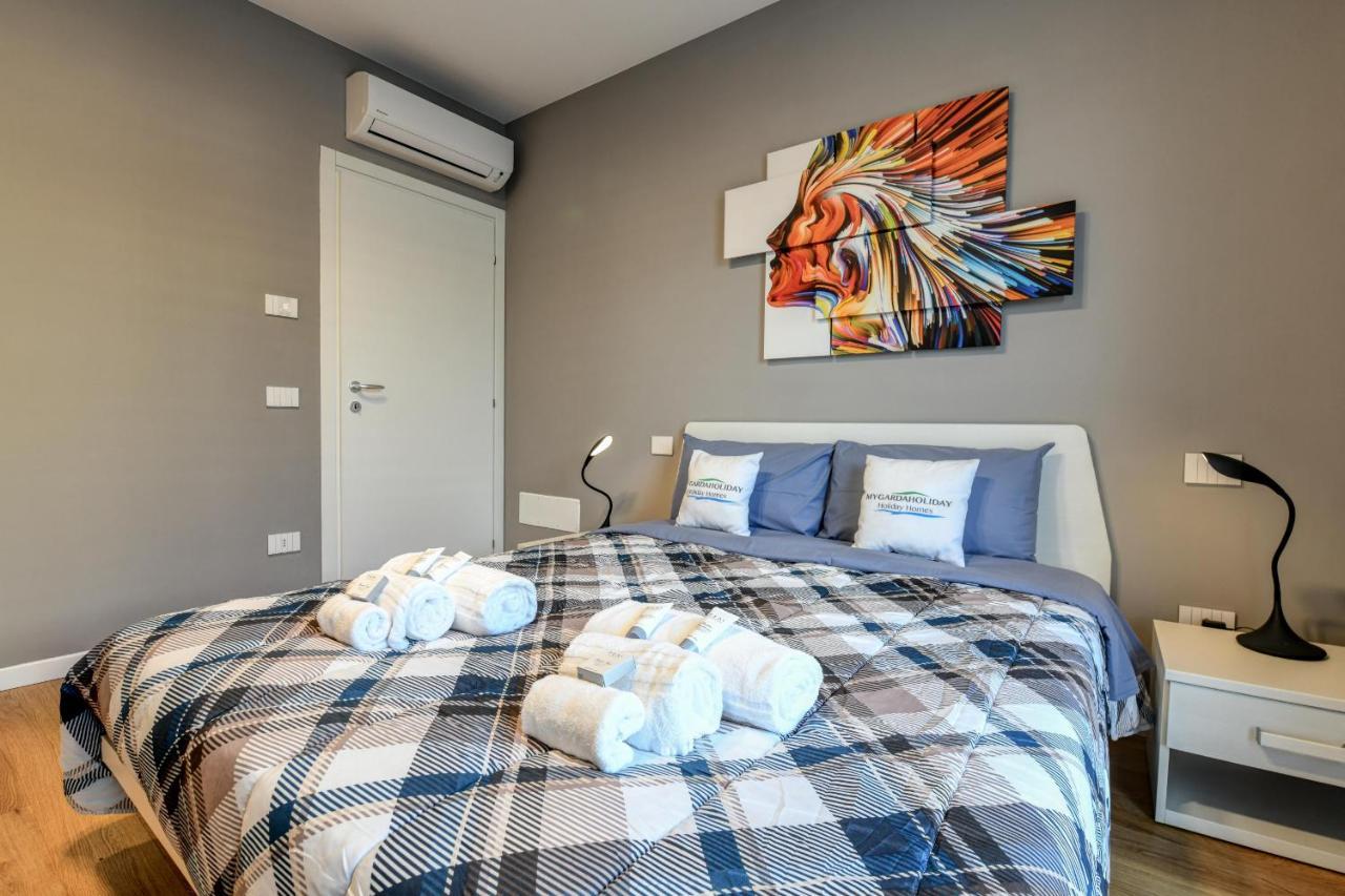 Villette Dolci Luxury Homes بسكييرا ديل غاردا المظهر الخارجي الصورة
